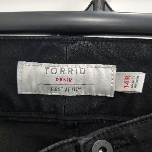 Torrid Woman's Solid Black Denim High Waisted Stretch Jegging Jeans Plus Sz 14R - Picture 6 of 7